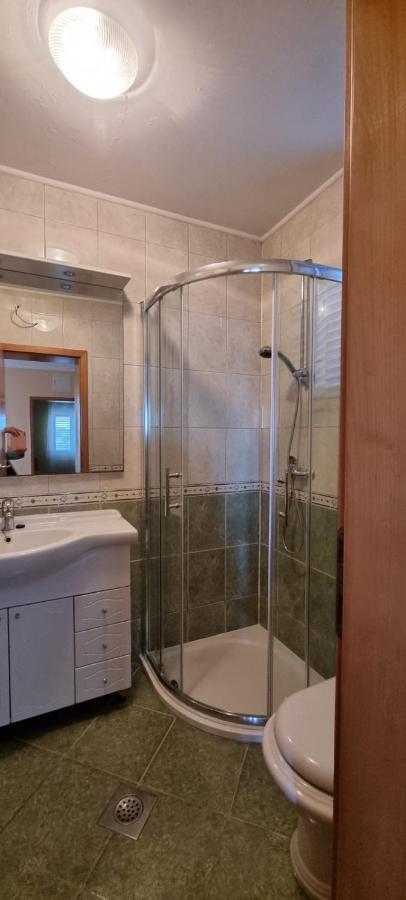 Apartman "Cvita" Драге Екстериор снимка